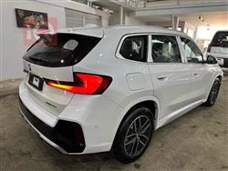 بي ام دبليو iX1